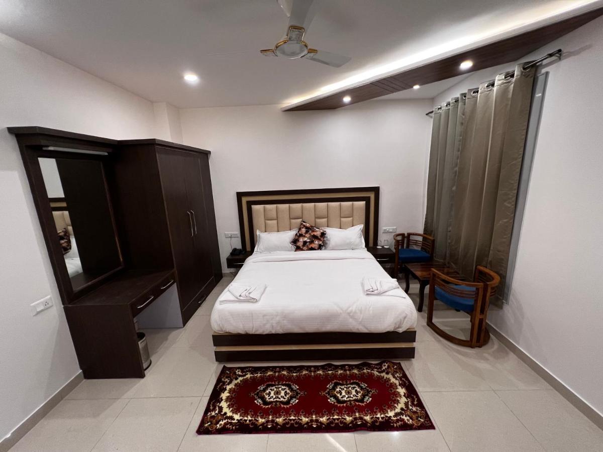 Hotel Himalayan Heritage Sarāhan 外观 照片